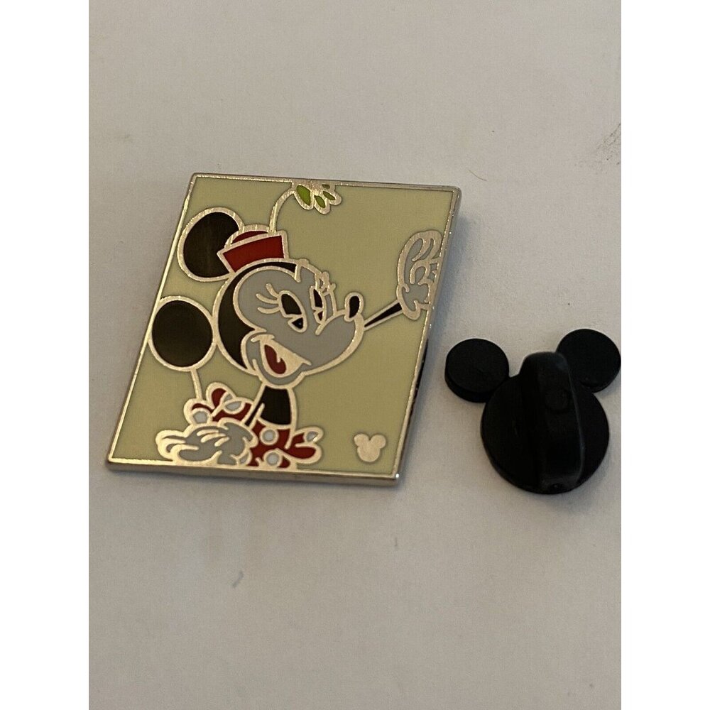 Disney trading pin Minnie Mouse Animated Shorts  2019 Hidden Mickey 2 of 6